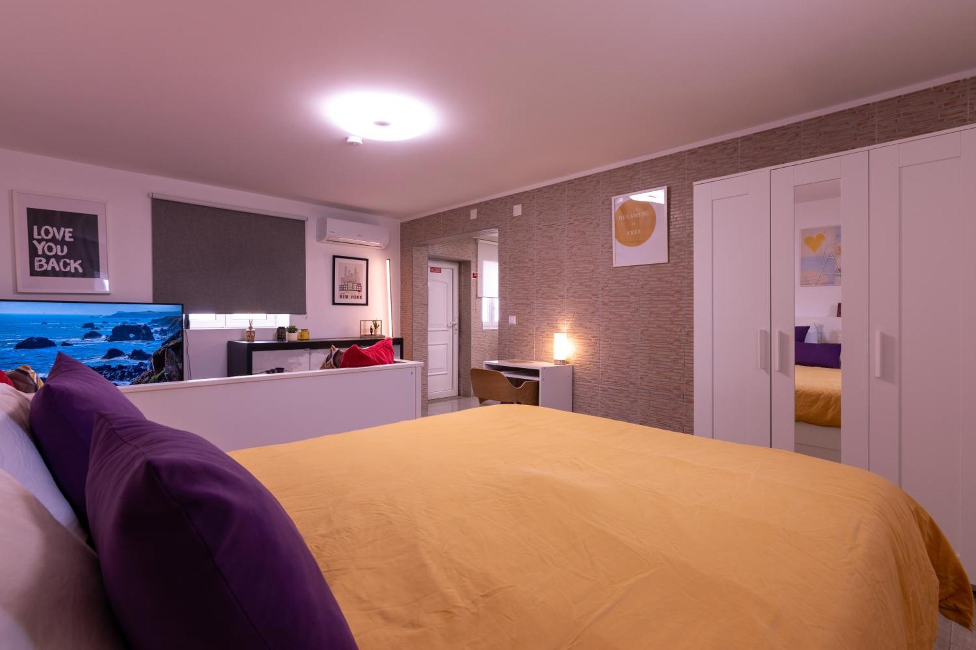 Perafita Yellow House - Ecohost ภายนอก รูปภาพ