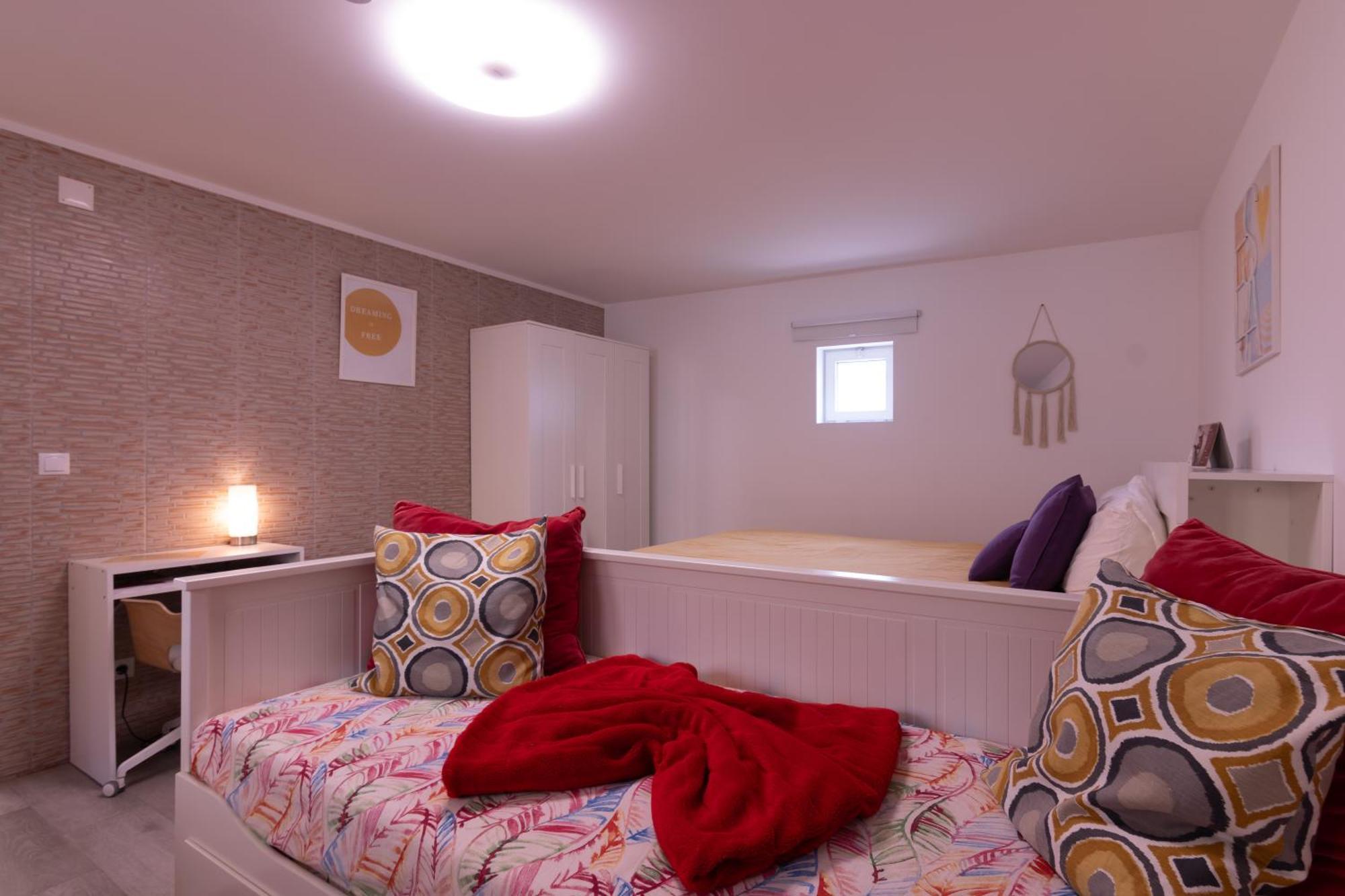 Perafita Yellow House - Ecohost ภายนอก รูปภาพ